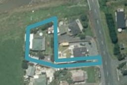 1205 East Coast Road, WHAKATIWAI, MIRANDA