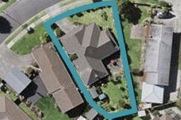 64 West Fairway, Golflands, Auckland