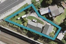 10 Sturges Road, Henderson, Auckland
