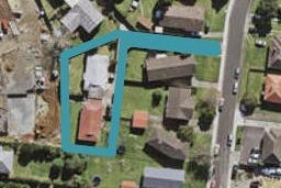 1/82 Greenslade Crescent, Northcote, Auckland
