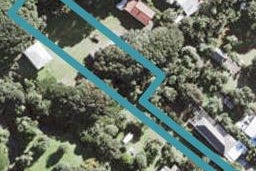 106 Garden Road, Piha, Piha