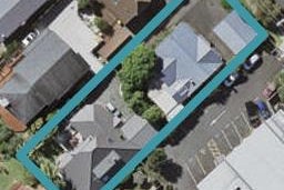 2/24 Lake Pupuke Drive, Takapuna, Auckland
