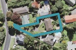2/5 Havelle Avenue, Titirangi, Auckland
