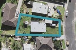 6 Marie Crescent, Te Atatu South, Auckland