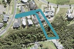 15 Beauvoir Avenue, Matakatia, Whangaparaoa