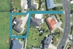 23 Elizabeth Grove, Stratford
