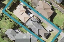 2/26 Litten Road, Cockle Bay, Auckland