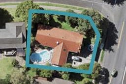 102 Glenmore Road, Sunnyhills, Auckland