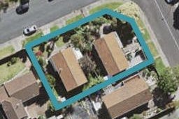 2/100 Lynn Road, Bayview, Auckland