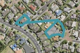 83 Summerland Drive, Henderson, Auckland