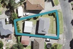 7 Mile Place, Henderson, Auckland