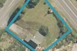 22 Pine Tree Road, Kaniere, Hokitika