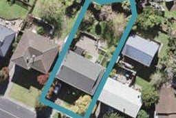 73 Lantana Road, Green Bay, Auckland