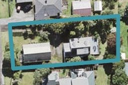 6 Harrybrook Road, Green Bay, Auckland