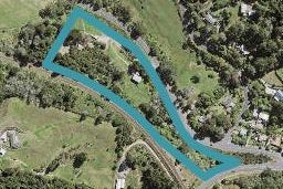 4 Waitakere Road, Waitakere, Auckland