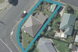 3 English Avenue, Kenmure, Dunedin