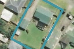 18 Dieffenbach Street, Opunake