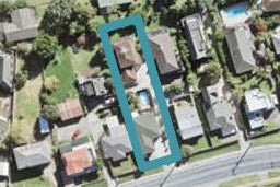 1/141 Carlisle Road, Northcross, Auckland