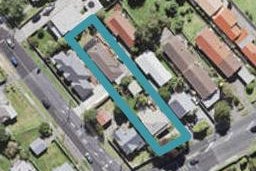 2/139 Titirangi Road, New Lynn, Auckland