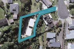 12A Winstone Place, Highlands Park, New Plymouth