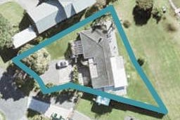 24 Dunbar Road, Point Wells
