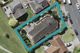 8 Centorian Drive, Windsor Park, Auckland