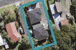 2/27 Moore Street, Hillcrest, Auckland