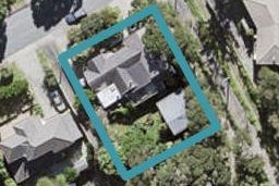 118 Cliff View Drive, Green Bay, Auckland