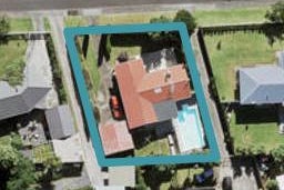 11 Clinton Avenue, Te Atatu Peninsula, Auckland