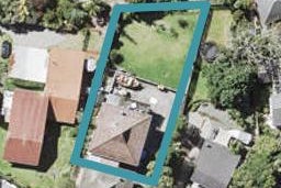 2/11 Hollyhock Place, Browns Bay, Auckland