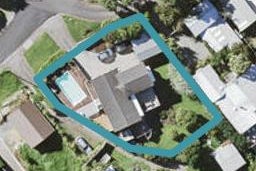 21 Pohutukawa Avenue, Shelly Park, Auckland