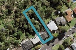16 McBreen Avenue, Northcote, Auckland