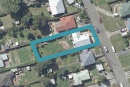 18 Alexander Street, Abbotsford, Dunedin