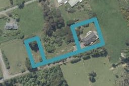 95 Ellesmere Street, Ravensbourne, Dunedin