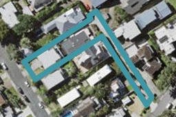 2/7 William Street, Takapuna, Auckland