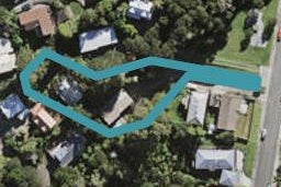 2/8 Sapphire Place, Bayview, Auckland