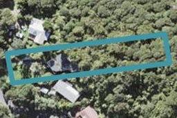 4 Ocean View Road, Huia, Auckland
