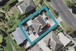 33 Apirana Avenue, Glen Innes, Auckland