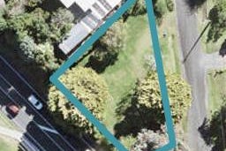 8 Hiwi Crescent, Stanmore Bay, Whangaparaoa