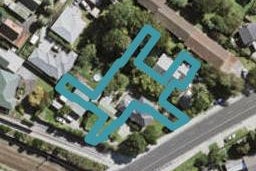 21 Red Arches Road, Henderson, Auckland