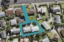 1/42 Barbados Drive, Unsworth Heights, Auckland