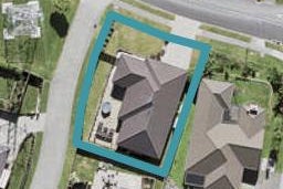 4 McWhirters Farm Lane, Massey, Auckland