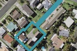 2/0 Tobruk Crescent, Milford, Auckland