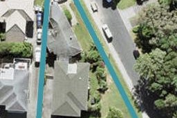 14 CLIFTON RD, Waiake, Auckland