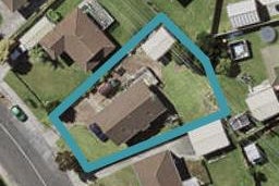 33 Meadowood Drive, Unsworth Heights, Auckland