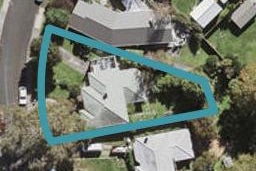 8 Linley Place, Hillcrest, Auckland