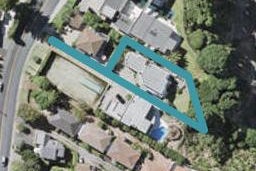 31 Beach Rd, Castor Bay, North Shore City