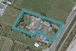 1215 State Highway 1, Te Horo