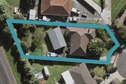 8 Lynn Place, Otara, Auckland