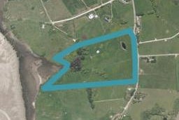 192 Petley Road, Paparoa
